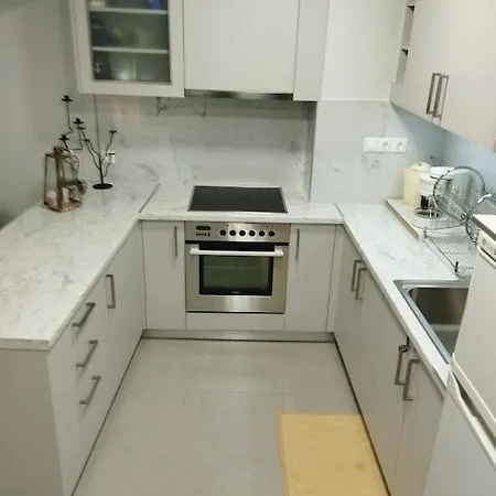 Renovated Basement Duplex With Patio And Folk Decor In The Heart Of *